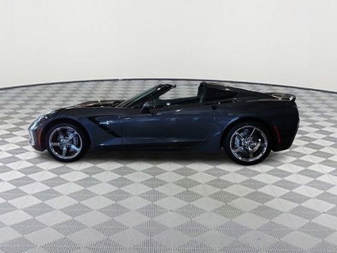 Used 2014 Chevrolet Corvette Stingray Coupe image 4
