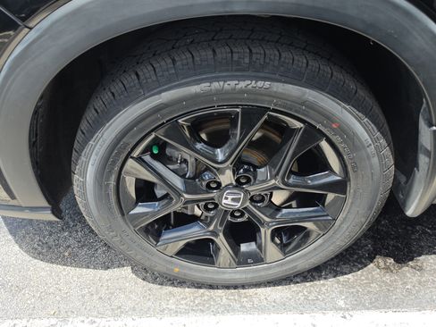 Certified 2024 Honda HR-V Sport image 8
