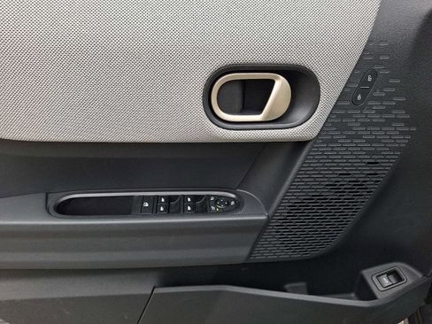 Used 2025 MINI Cooper S image 12