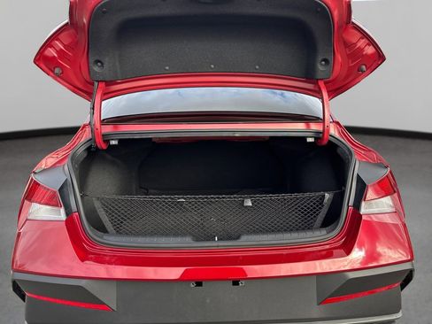 Certified 2025 Hyundai Elantra Sport image 11