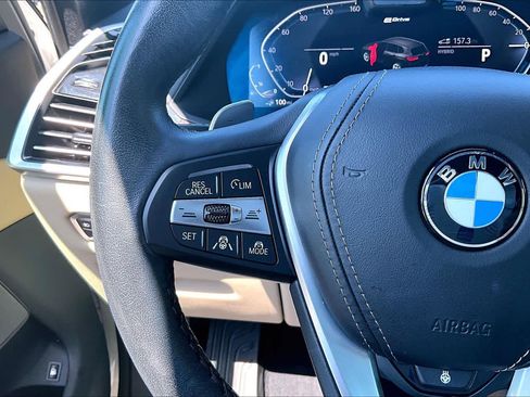 Used 2021 BMW X5 xDrive45e w/ Premium Package image 26