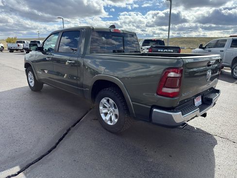 Used 2021 RAM 1500 Laramie AWD/4WD image 7