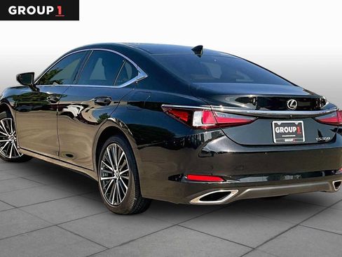 Used 2025 Lexus ES 350 w/ Premium Package FWD image 10