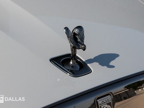 Used 2023 Rolls-Royce Ghost Black Badge w/ Black Badge Ghost Package image 3