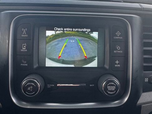 Used 2017 RAM 2500 Tradesman w/ Chrome Appearance Group image 28