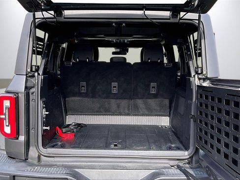 Used 2023 Ford Bronco Badlands w/ Sasquatch Package image 25