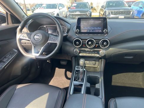 Certified 2023 Nissan Sentra SR w/ SR Premium Package image 19