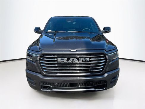 Used 2025 RAM 1500 Laramie w/ Advanced Safety Group II AWD/4WD image 8