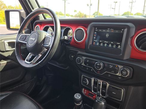 Certified 2021 Jeep Wrangler Unlimited Rubicon image 8