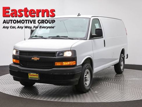 Used 2019 Chevrolet Express 2500 w/ Driver Convenience Package RWD image 1