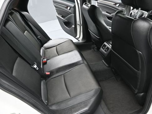 Used 2020 Honda Accord Sport image 27