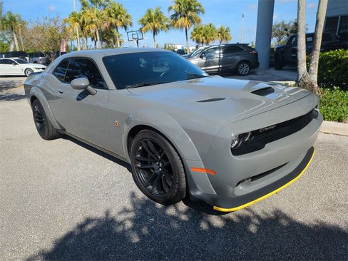 Used 2023 Dodge Challenger R/T Scat Pack image 2