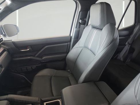 New 2026 Toyota 4Runner Limited AWD/4WD image 23