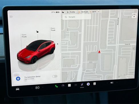 Used 2023 Tesla Model Y Performance image 22