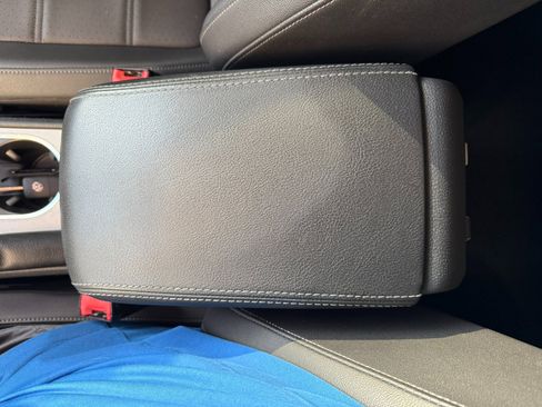 Used 2022 Volkswagen Passat 2.0T SE image 33