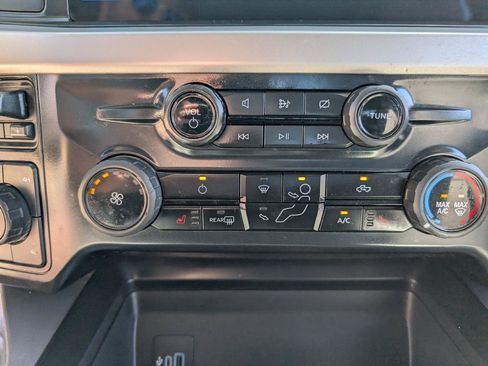 Used 2024 Ford F250 XLT w/ XLT Premium Package AWD/4WD image 27