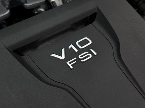 Used 2018 Audi R8 V10 image 71