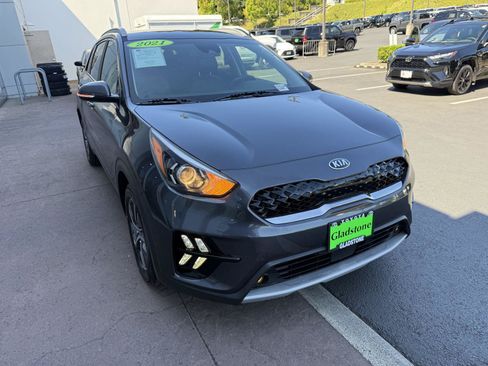Used 2021 Kia Niro EX FWD image 7