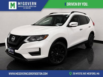 Used 2017 Nissan Rogue SV
