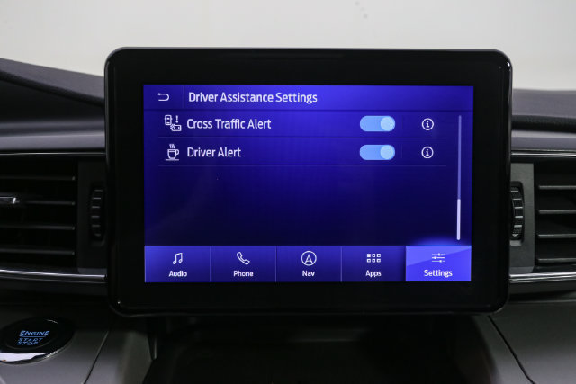 Used 2023 Ford Explorer XLT w/ Equipment Group 202A AWD/4WD image 26