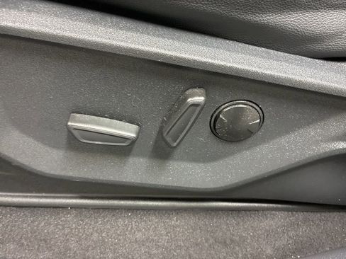 Used 2024 Ford F150 XLT w/ Equipment Group 303A High image 11