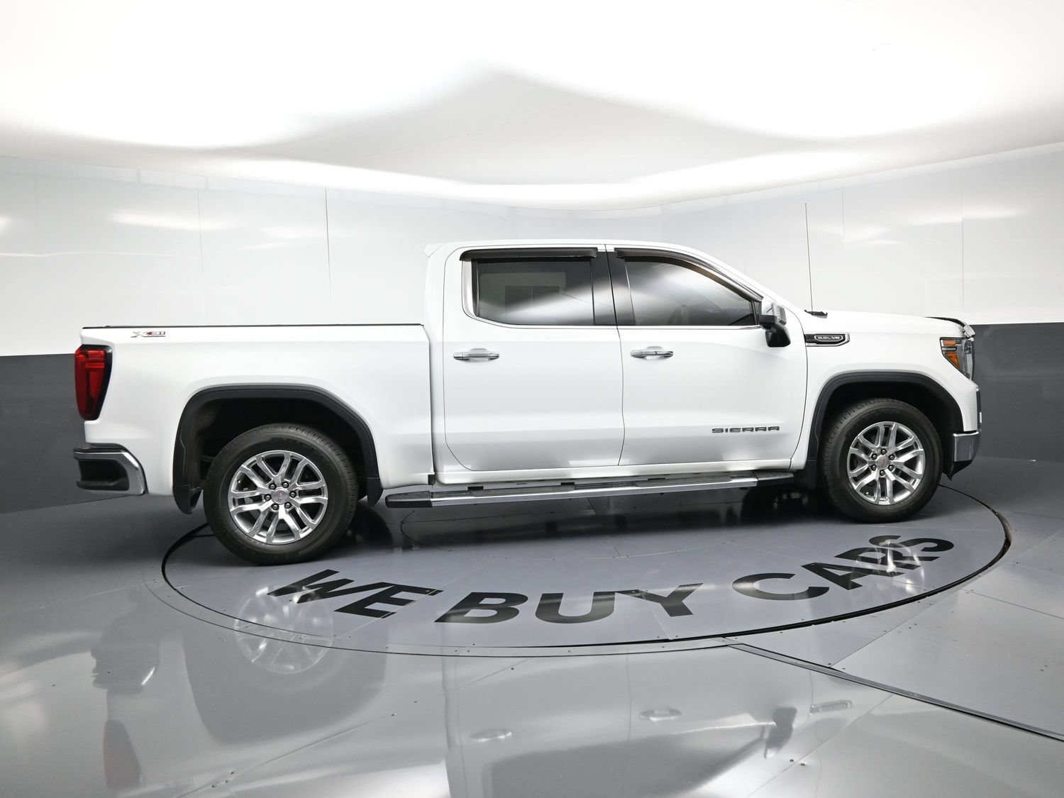 Used 2020 GMC Sierra 1500 SLT w/ SLT Premium Package AWD/4WD image 10