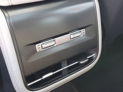 New 2026 Lincoln Nautilus Reserve w/ Jet Appearance Package image 30