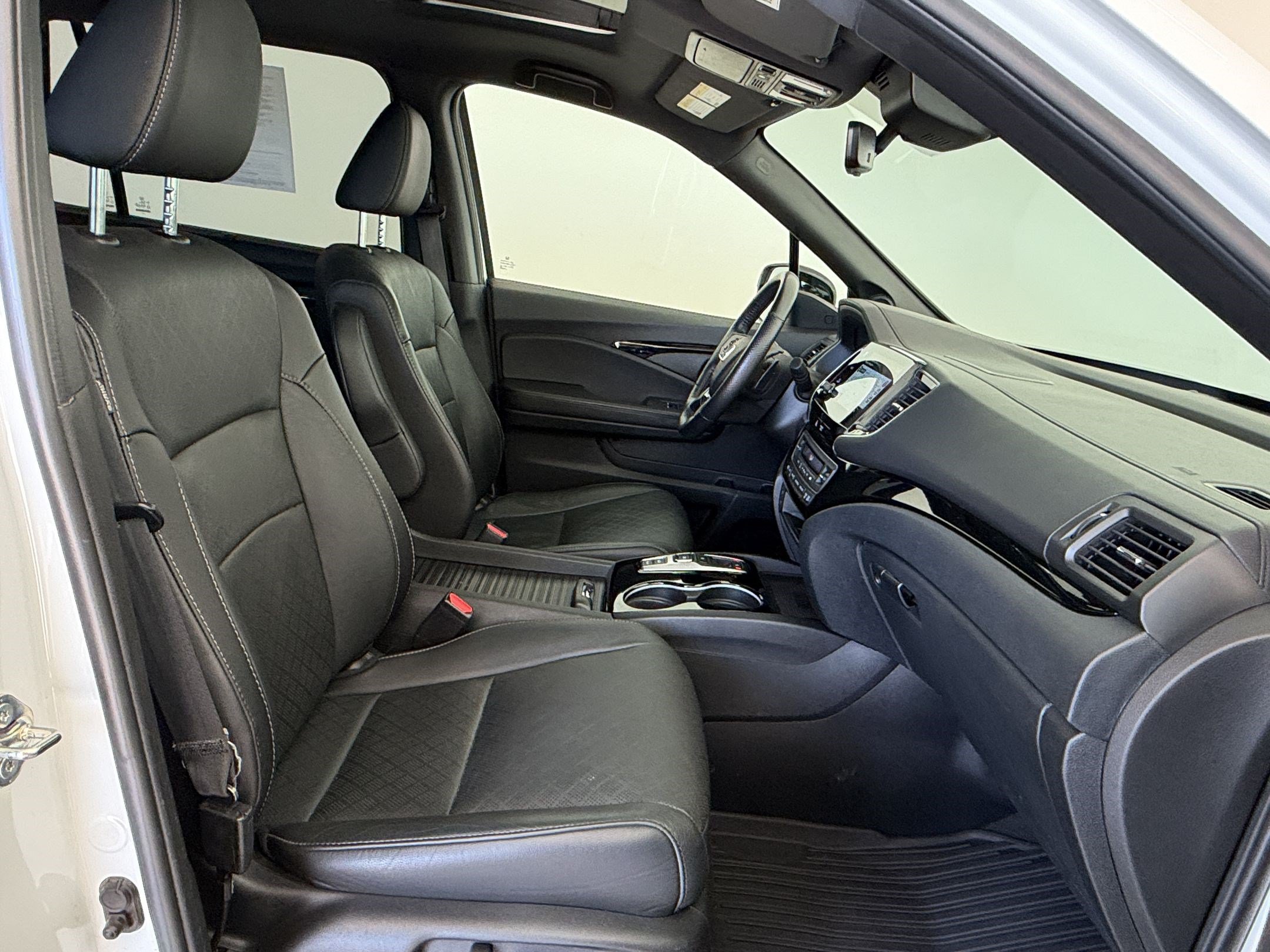 Used 2021 Honda Passport Elite image 25