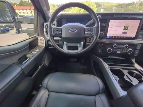 Certified 2024 Ford F250 Lariat w/ Lariat Ultimate Package AWD/4WD image 19