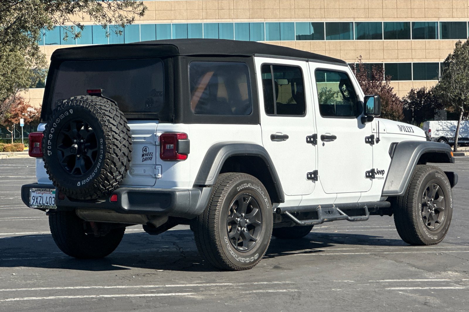 Used 2020 Jeep Wrangler Unlimited Sport AWD/4WD image 4
