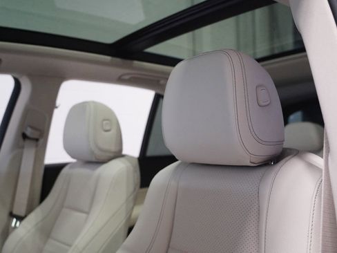 New 2026 Mercedes-Benz GLE 450 GLE 450 image 15