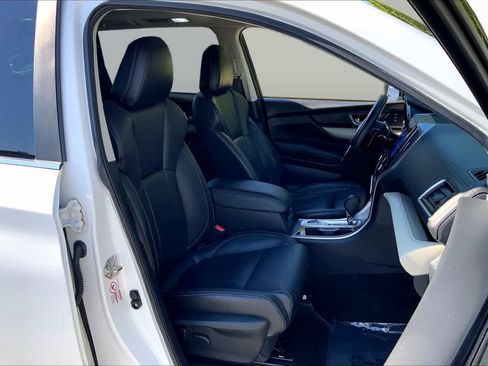 Used 2020 Subaru Ascent Limited w/ Technology Package AWD/4WD image 9