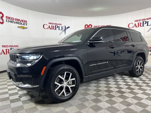 Used 2024 Jeep Grand Cherokee L Limited RWD image 3