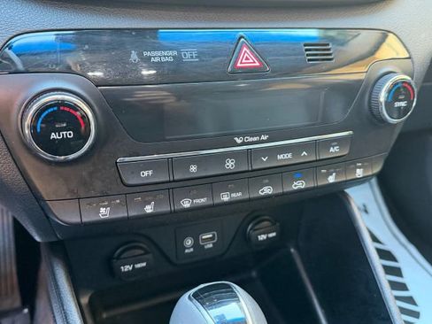 Used 2016 Hyundai Tucson Limited w/ Option Group 03 image 20