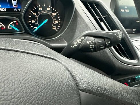 Used 2019 Ford Escape SE AWD/4WD image 39