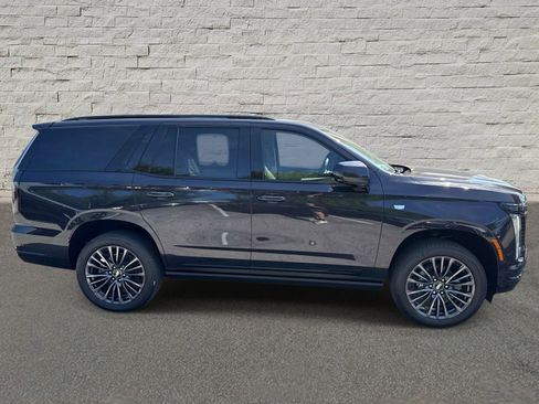 New 2026 Cadillac Escalade Platinum Sport AWD/4WD image 4