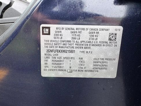 Used 2017 Chevrolet Equinox LT AWD/4WD image 18
