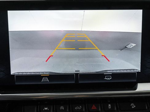 Used 2023 GMC Sierra 1500 SLT w/ SLT Premium Package image 28