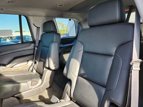 Used 2018 Chevrolet Tahoe LT image 10
