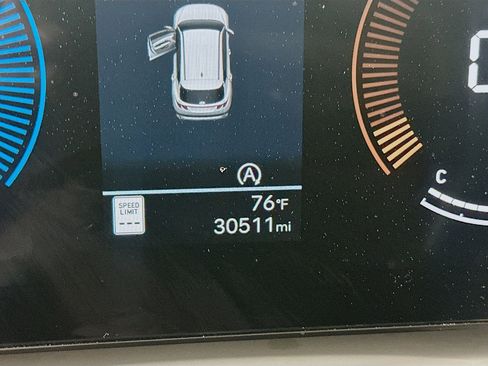 Used 2025 Hyundai Tucson SEL image 19