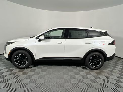 New 2026 Kia Sportage S image 8