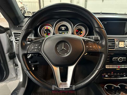 Used 2014 Mercedes-Benz E 350 4MATIC Coupe image 25