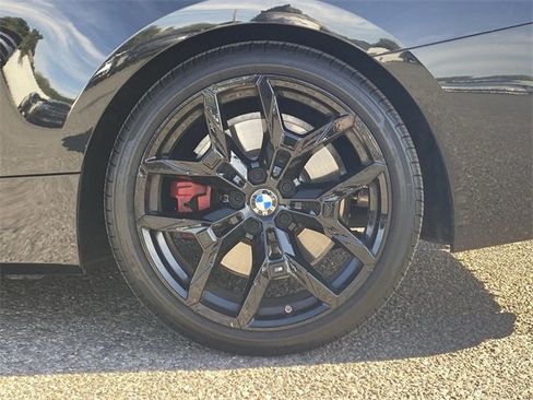 Certified 2025 BMW M440i Coupe w/ Premium Package image 11