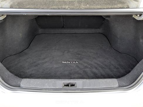 Used 2021 Nissan Sentra SV image 14