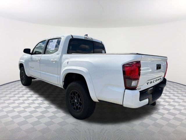 Used 2022 Toyota Tacoma SR5 w/ Technology Package RWD image 7