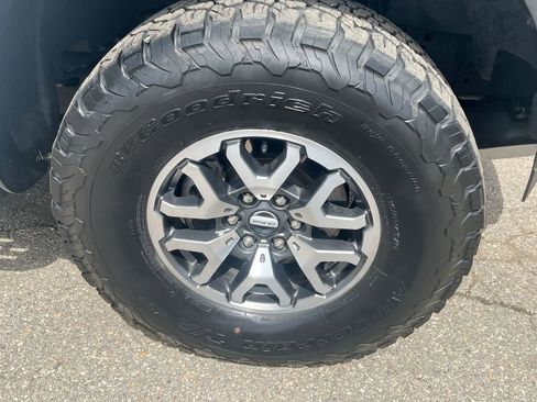 Used 2022 Ford F150 Raptor w/ Equipment Group 801A High AWD/4WD image 10