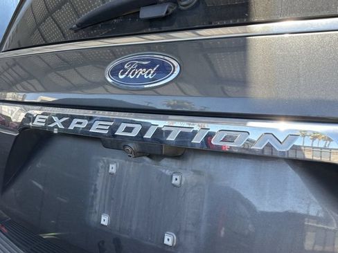 Used 2021 Ford Expedition Max XLT RWD image 11