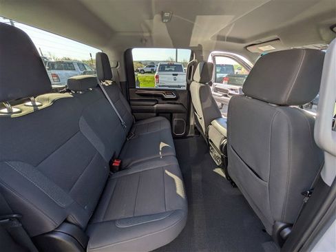 Used 2024 Chevrolet Silverado 2500 LT AWD/4WD image 20