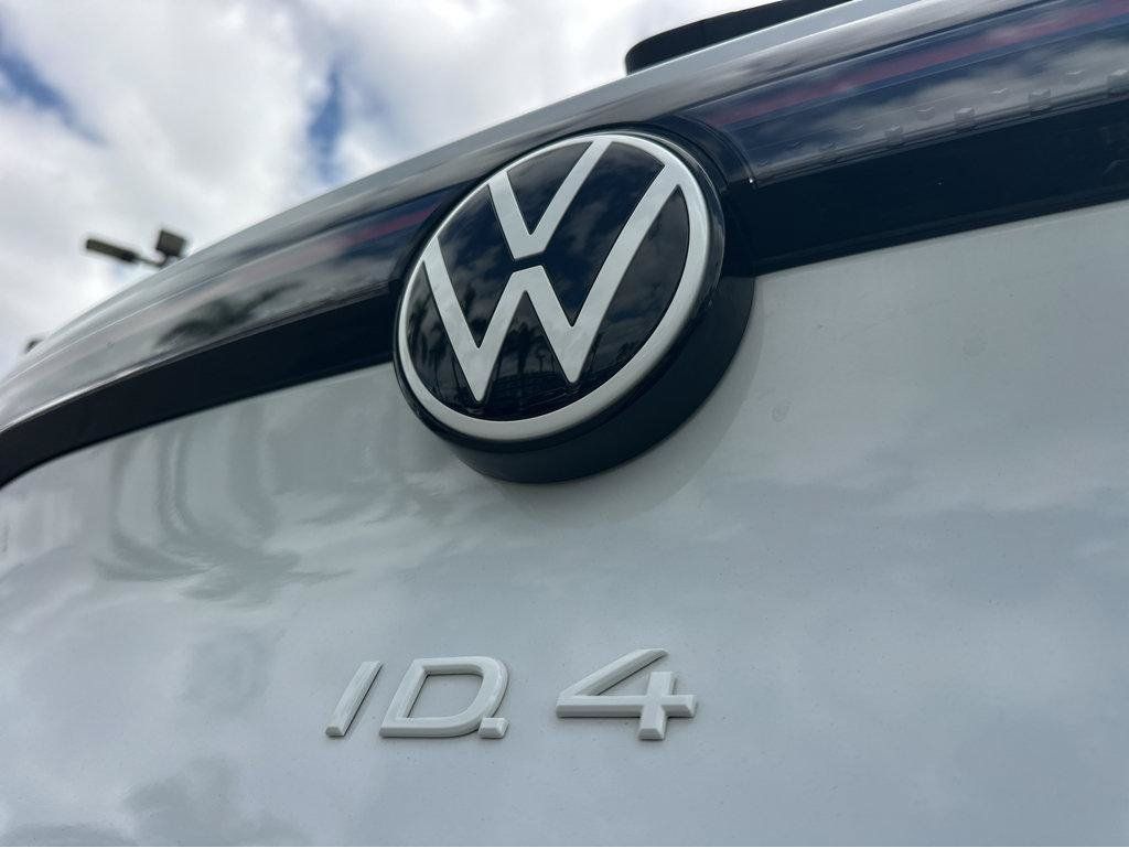 Used 2021 Volkswagen ID.4 Pro S w/ ID.4 Protection Package RWD image 36