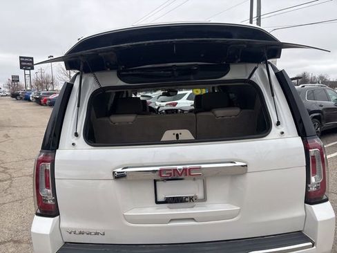 Used 2016 GMC Yukon Denali w/ Open Road Package image 5